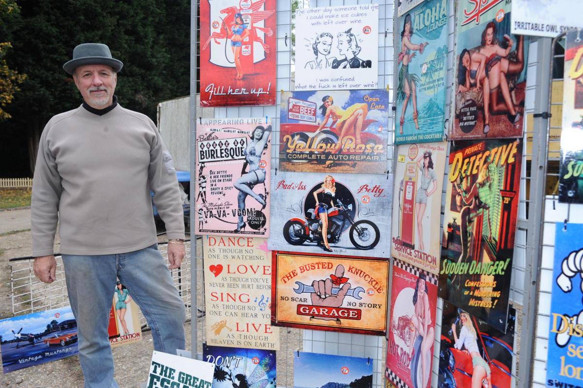 STYLE: Steve Coe and his Vintage/retro posters.
