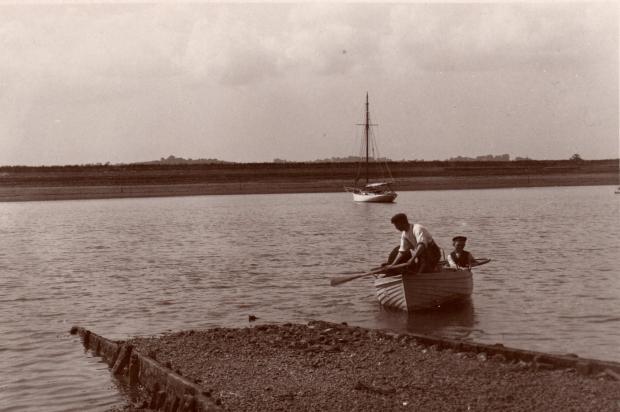 Maldon and Burnham Standard: Messing about on the river near the Ferry Boat Inn (by permission Kevin Fuller)
