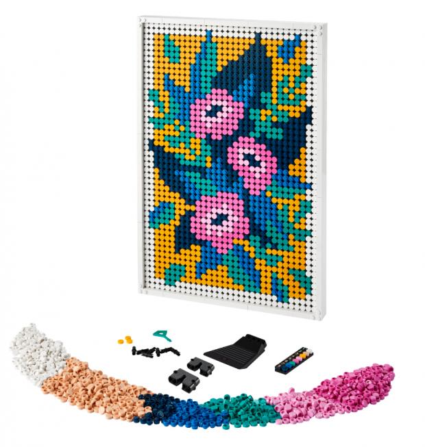 Maldon and Burnham Standard: LEGO® Art Floral Art Set. Credit: LEGO
