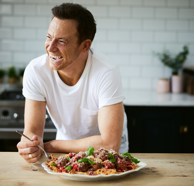 Essex's Stacey Solomon and Joe Swash on his new cookbook | Maldon and Burnham Standard - Vimarsana News
