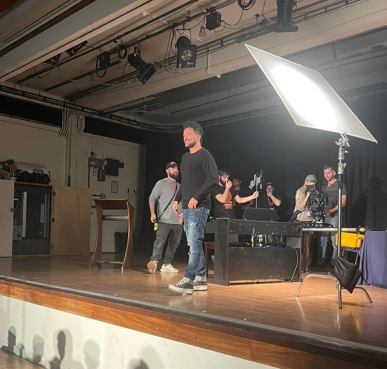 Peter Andre visits Coggeshall school for film shoot | Maldon and Burnham Standard - Vimarsana News